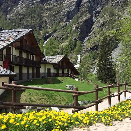 Residence Dei Walser Gressoney-La-Trinite Exterior photo
